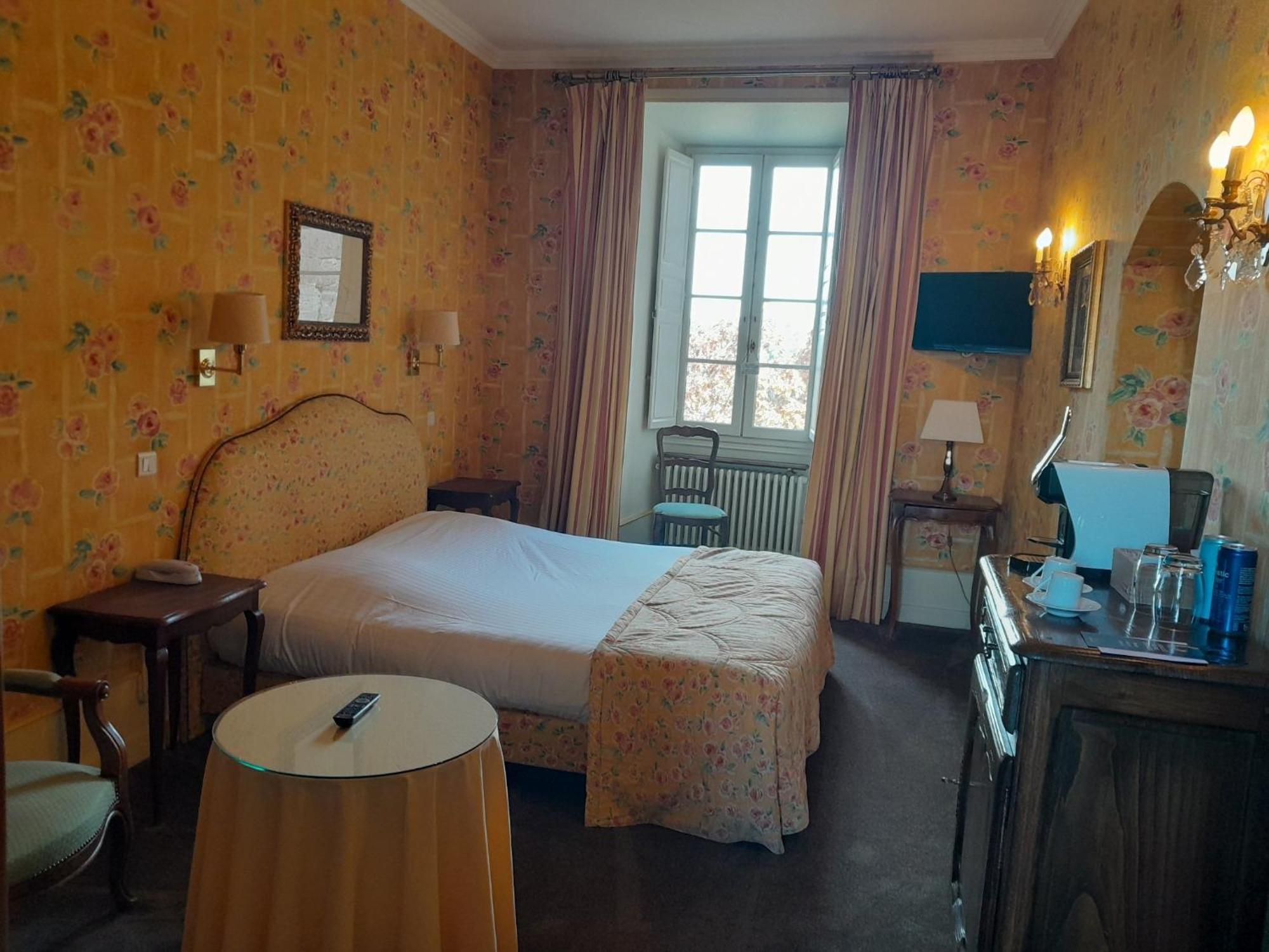 Chateau De Castel Novel Boutique Hotel Varetz Екстер'єр фото