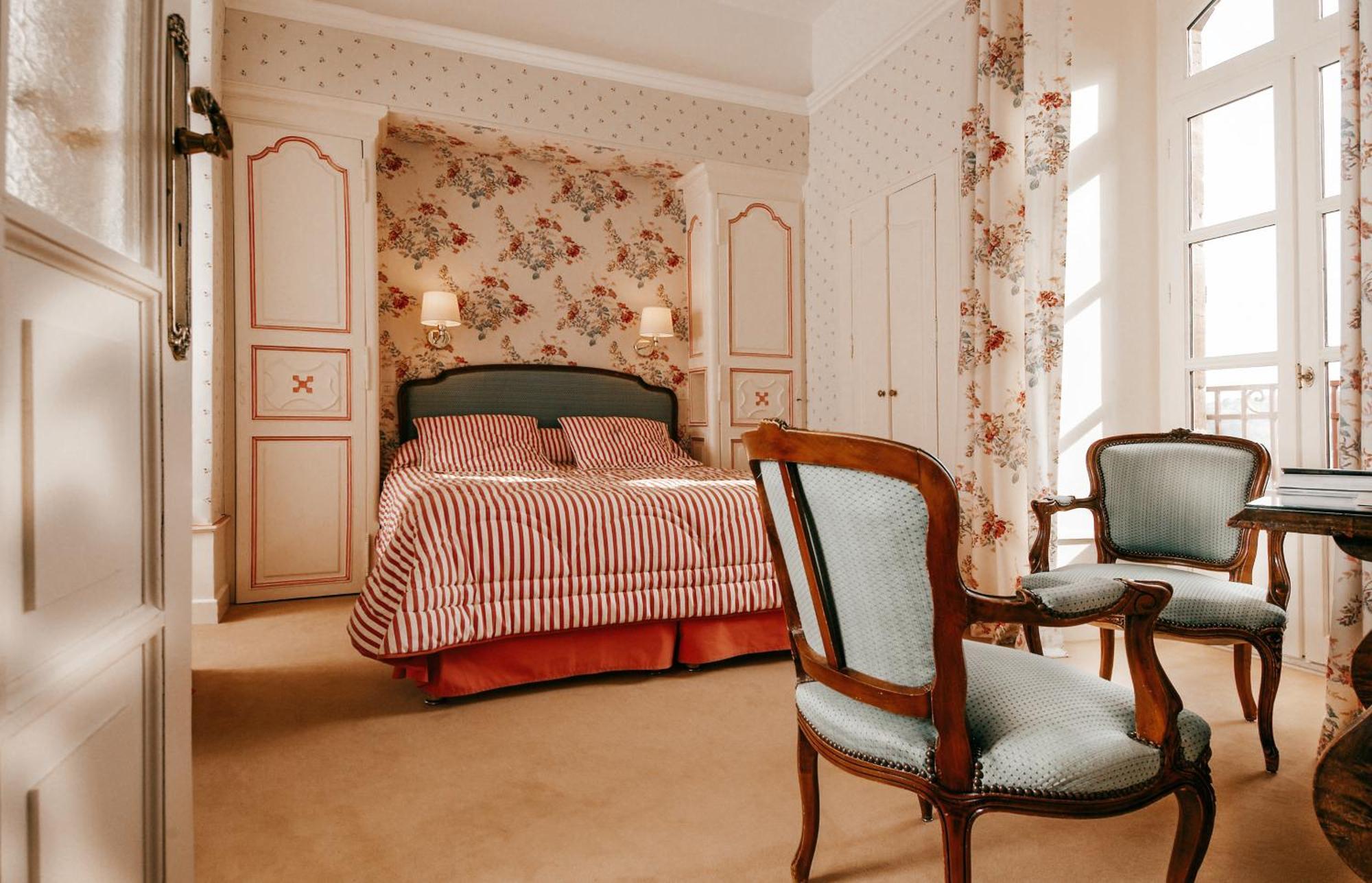 Chateau De Castel Novel Boutique Hotel Varetz Екстер'єр фото