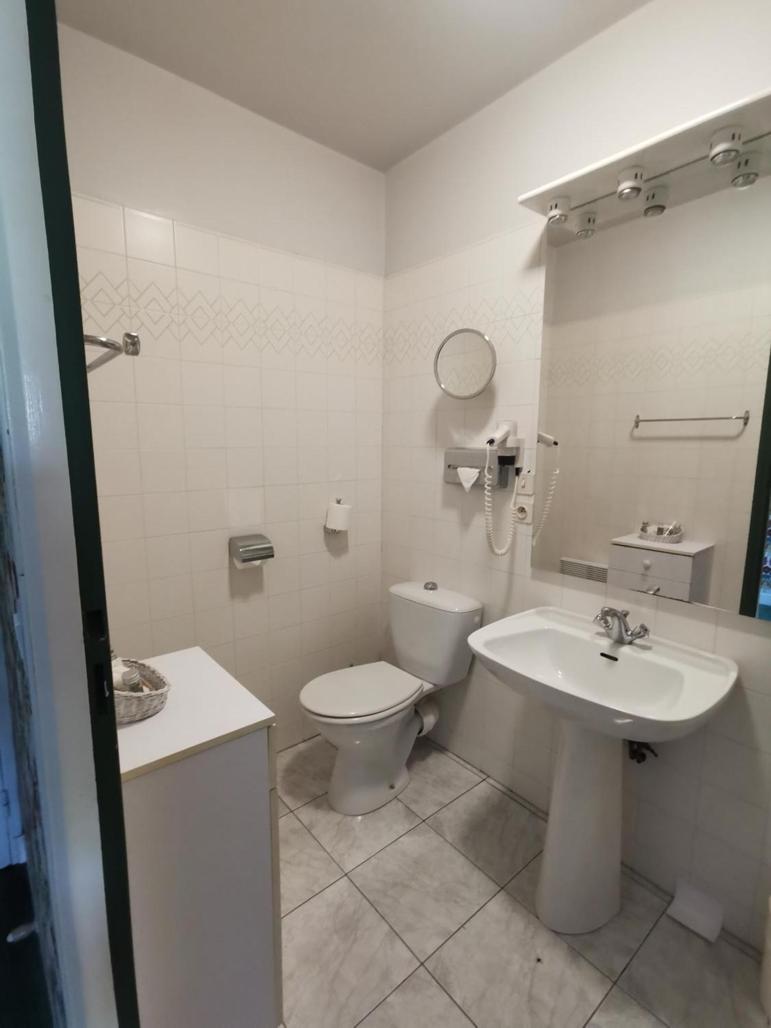 Chateau De Castel Novel Boutique Hotel Varetz Екстер'єр фото