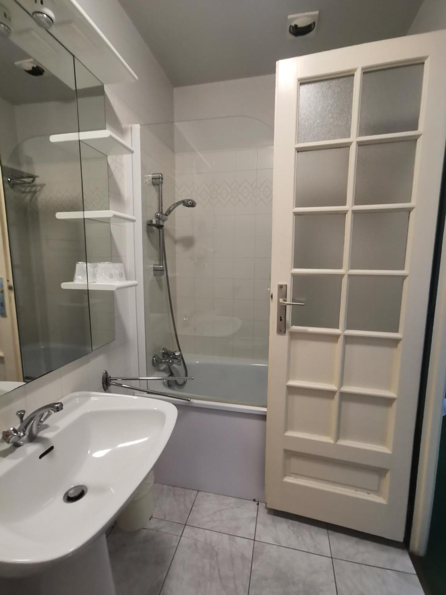Chateau De Castel Novel Boutique Hotel Varetz Екстер'єр фото