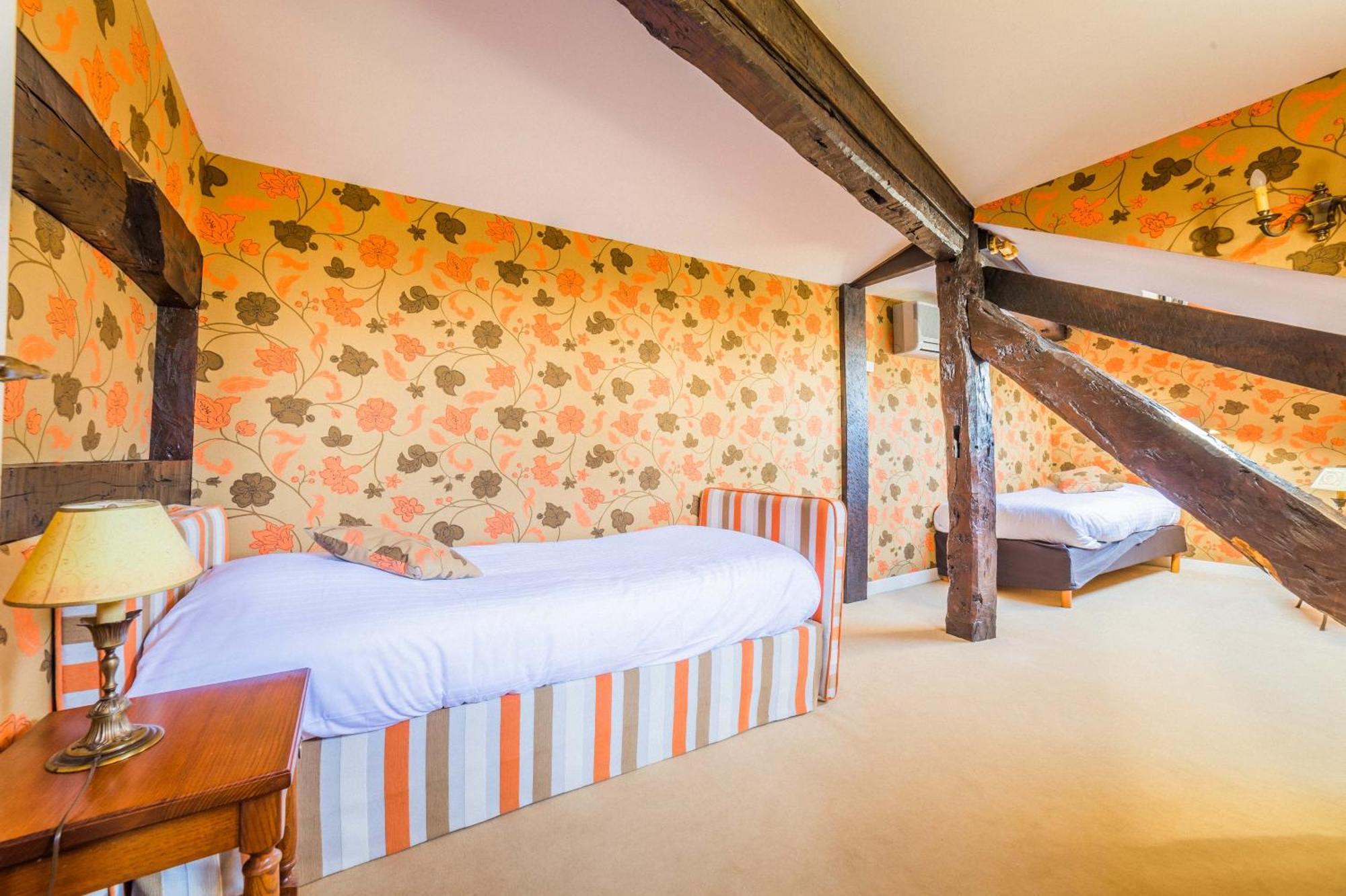 Chateau De Castel Novel Boutique Hotel Varetz Екстер'єр фото